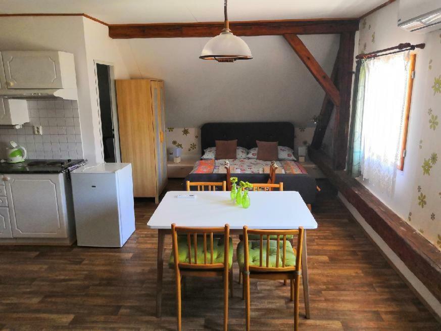 Abc Apartments Cerna v Posumavi Ngoại thất bức ảnh